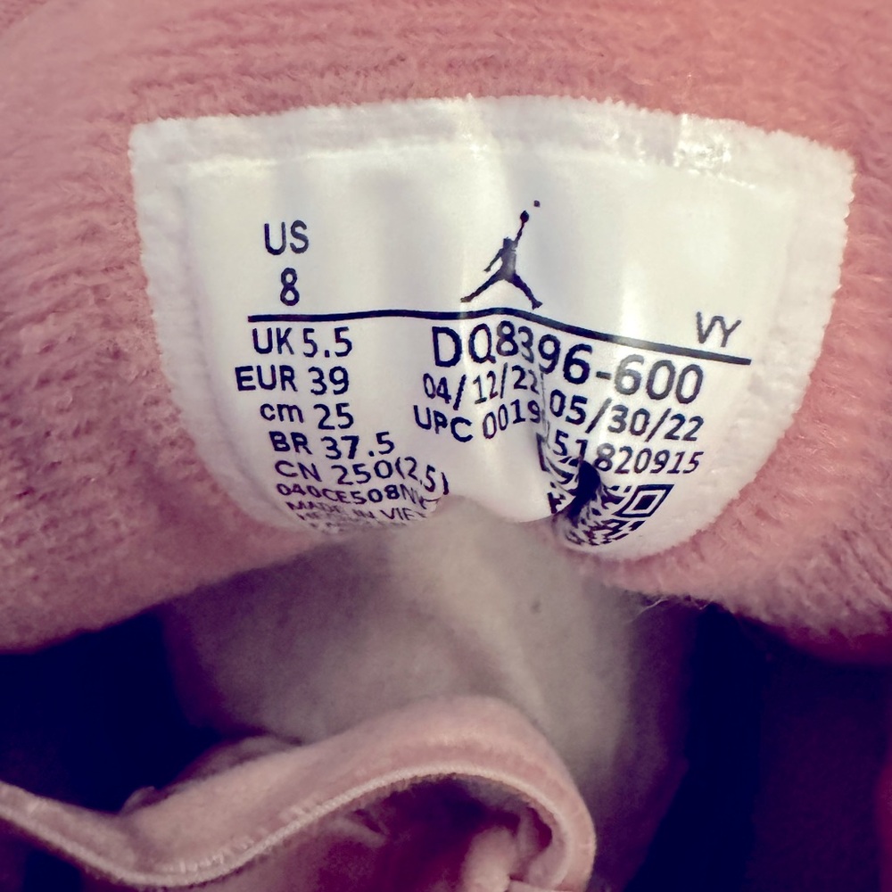 2022 Wmns Air Jordan 1 Low SE 'Pink Velvet' | Sz 8 - Picture 8 of 12